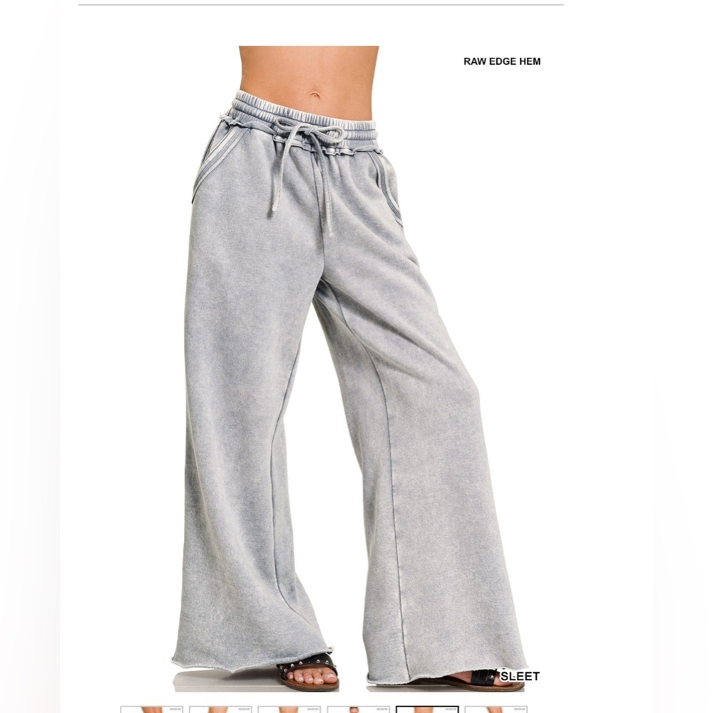 Zenana acid washed fleece pants with pockets size Medium